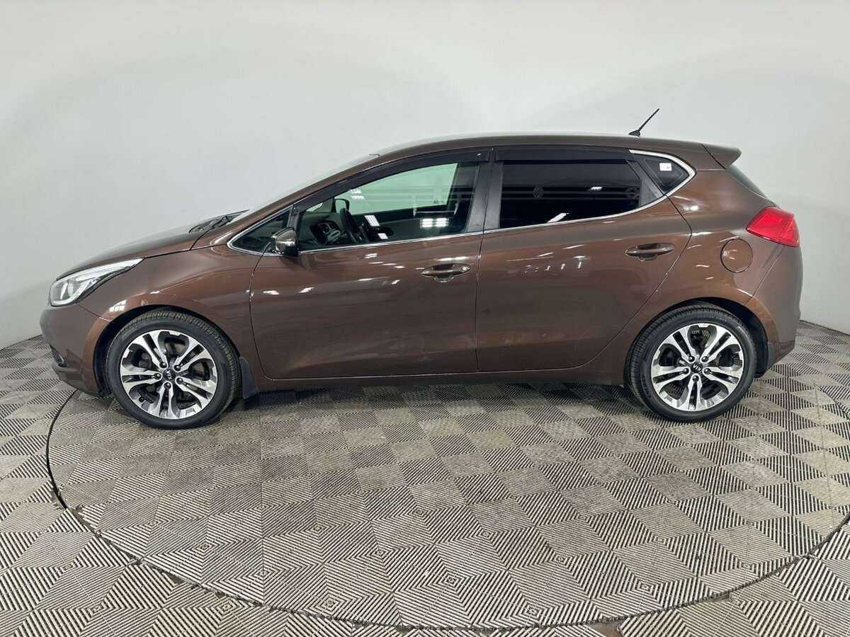Kia Ceed с пробегом — 2014 год. Фото: #4