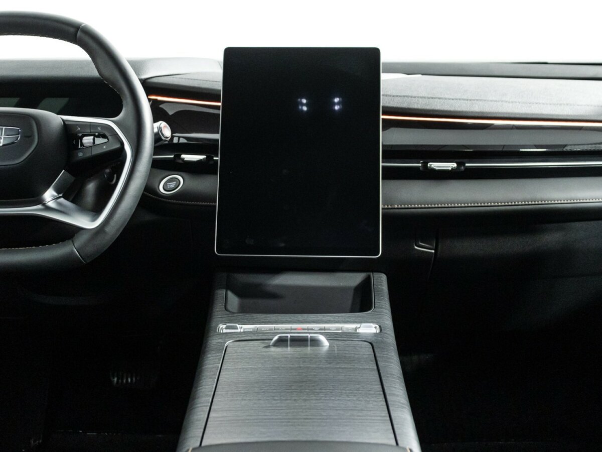 Geely Preface с пробегом — 2024 год. Фото: #11