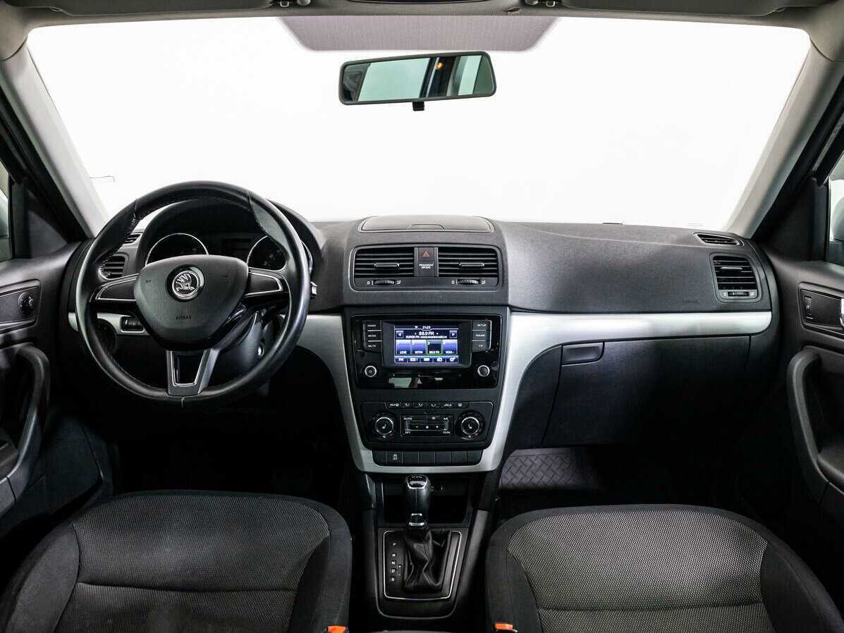 Skoda Yeti с пробегом — 2015 год. Фото: #12