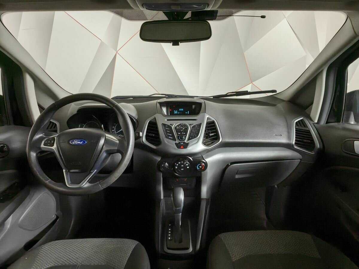 Ford EcoSport с пробегом — 2015 год. Фото: #4