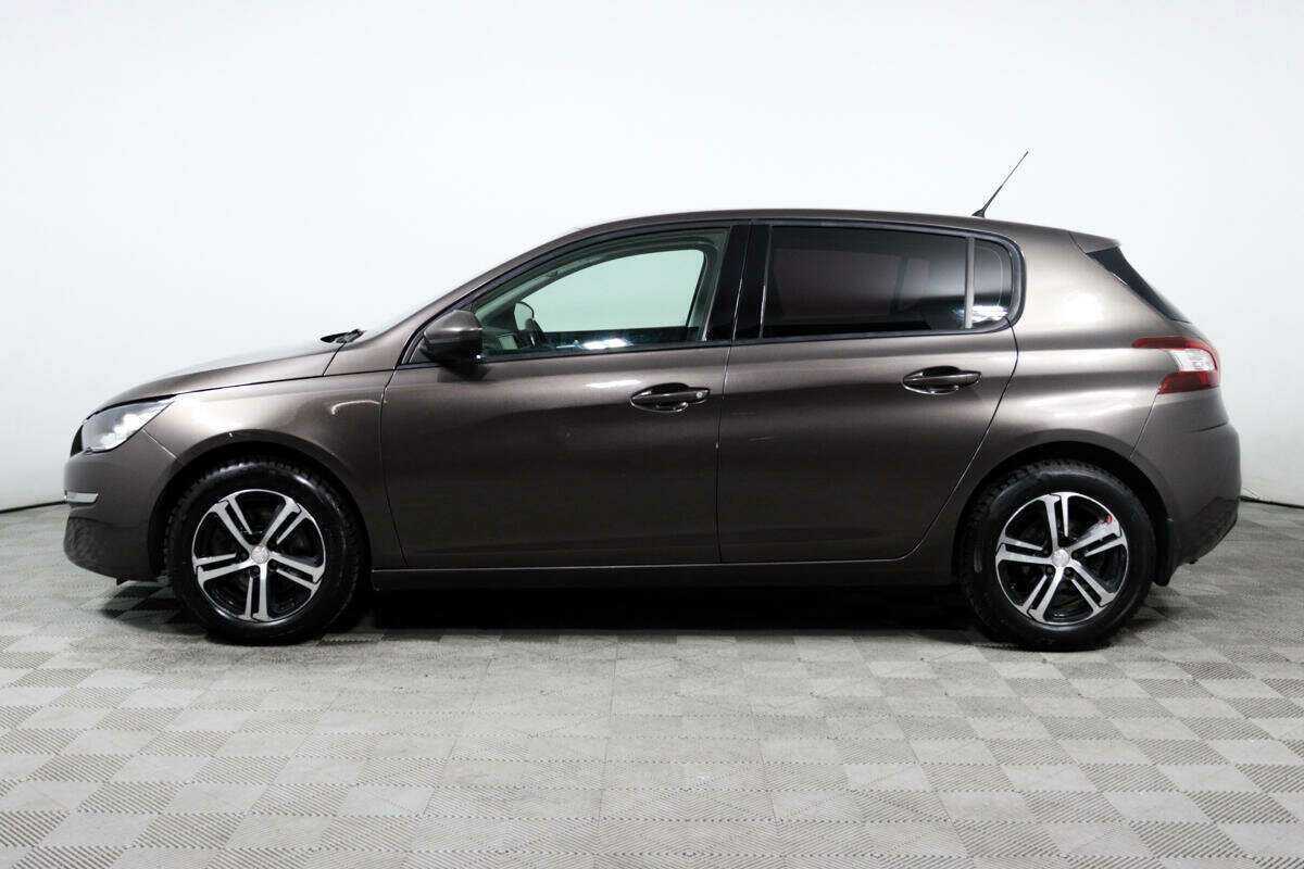 Peugeot 308 с пробегом — 2014 год. Фото: #7