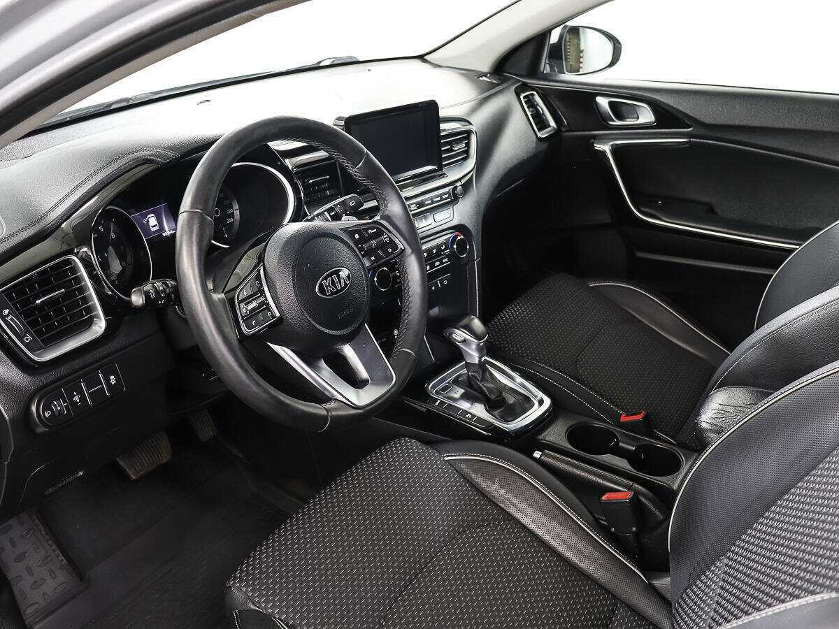 Kia Ceed с пробегом — 2018 год. Фото: #12