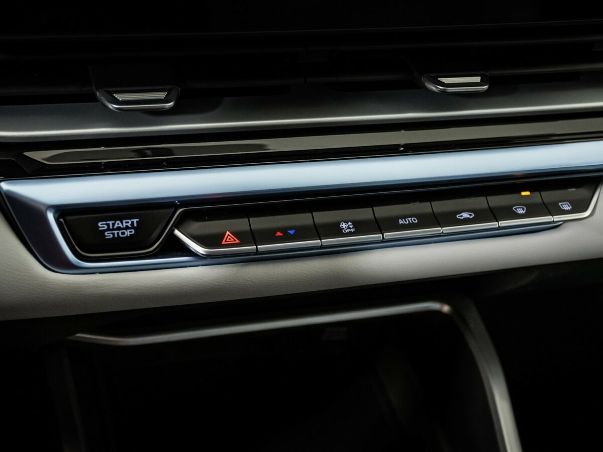 Geely Emgrand с пробегом — 2023 год. Фото: #11