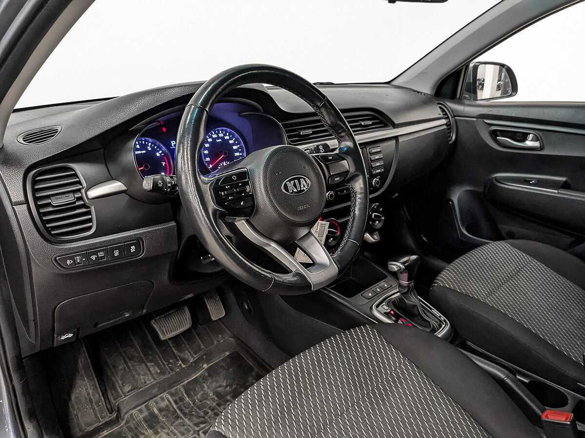 Kia Rio с пробегом — 2020 год. Фото: #11