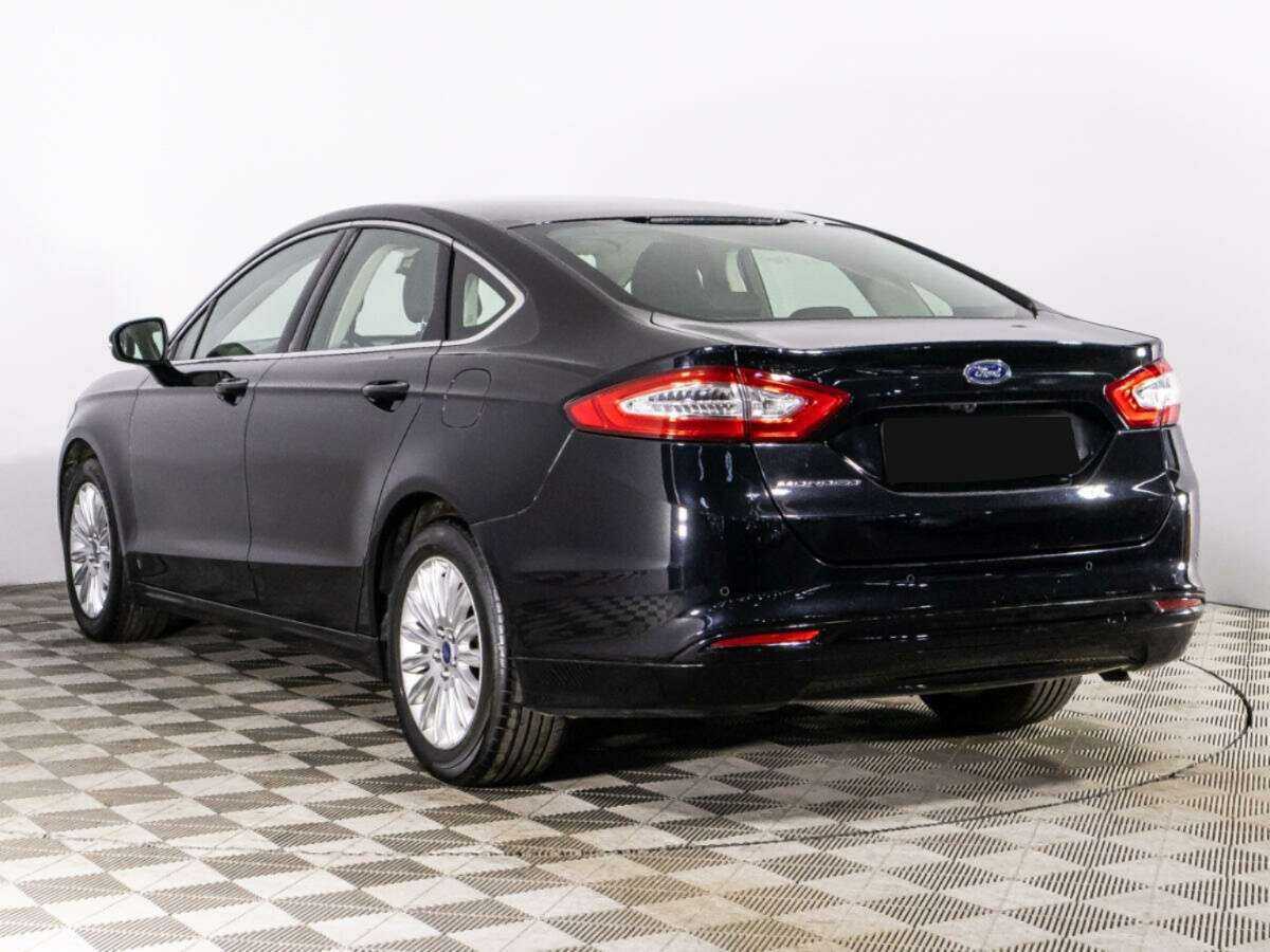 Ford Mondeo с пробегом — 2015 год. Фото: #6