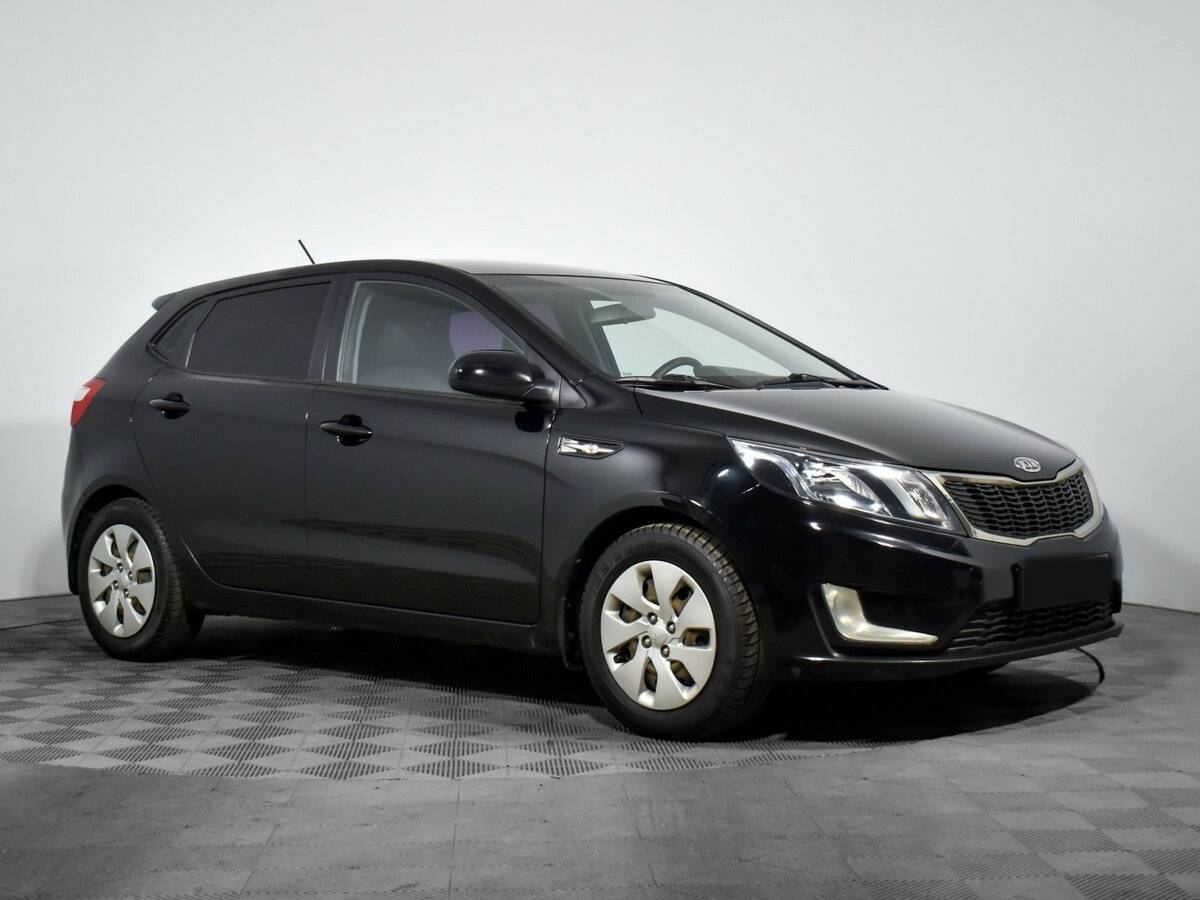 Kia Rio с пробегом — 2012 год. Фото: #2