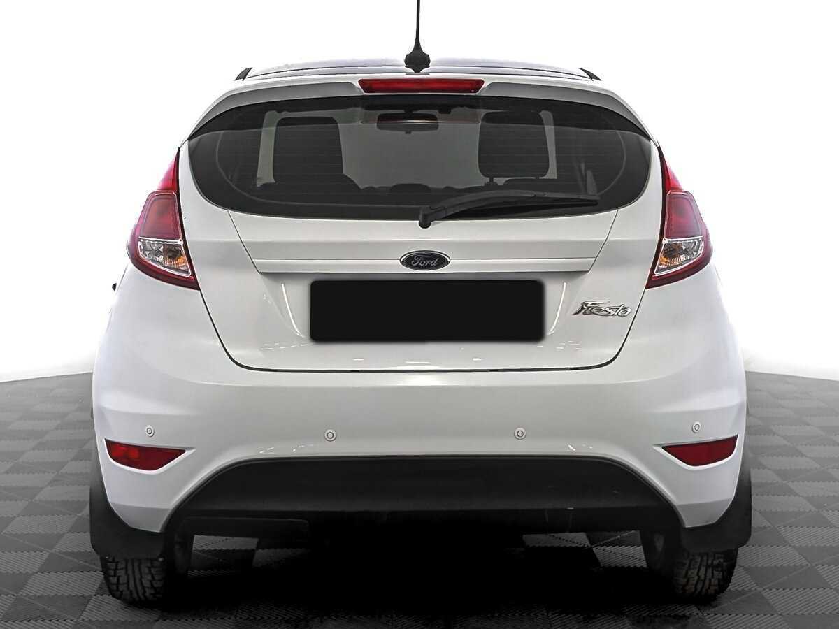 Ford Fiesta с пробегом — 2017 год. Фото: #5