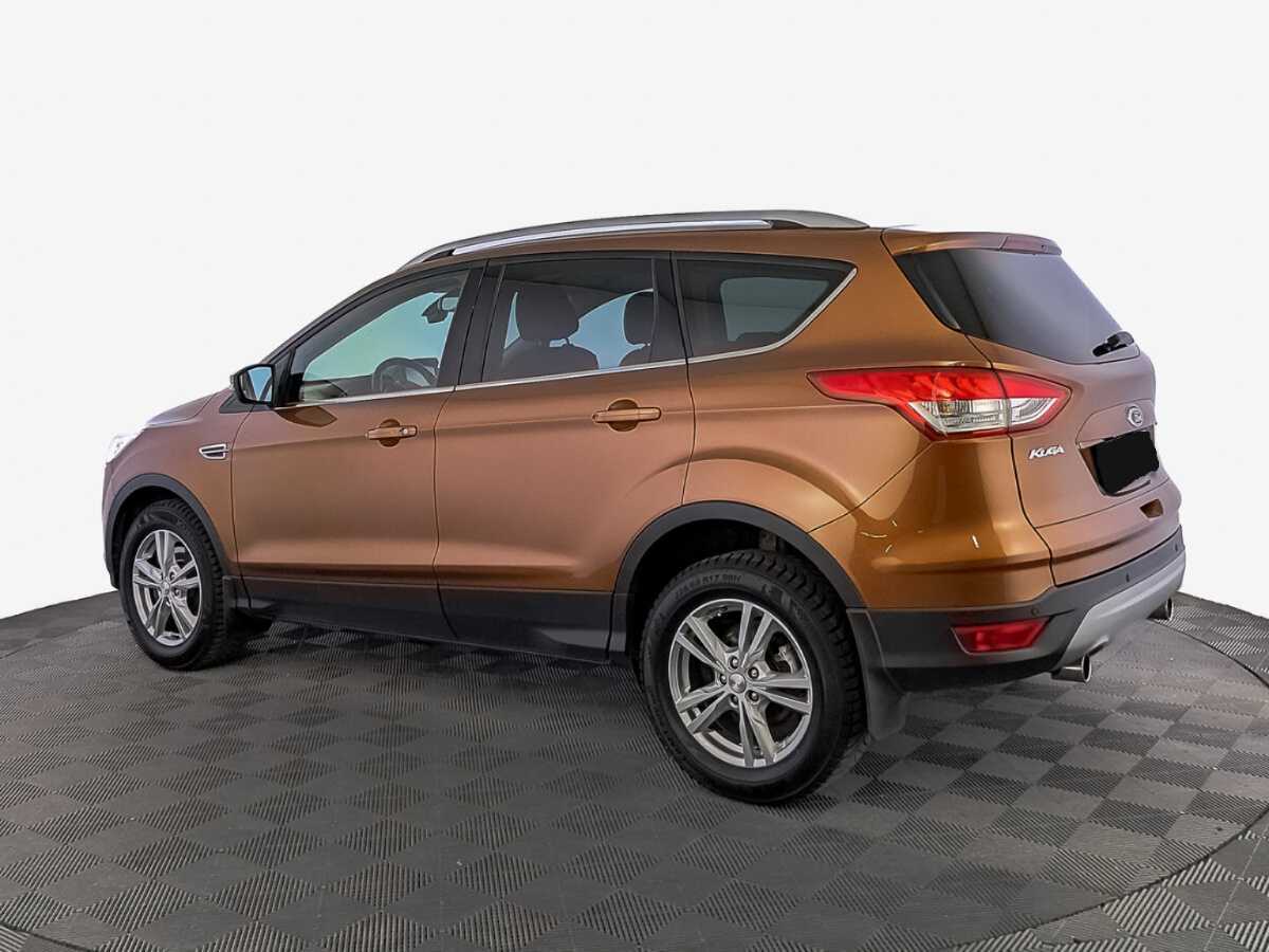 Ford Kuga с пробегом — 2014 год. Фото: #6