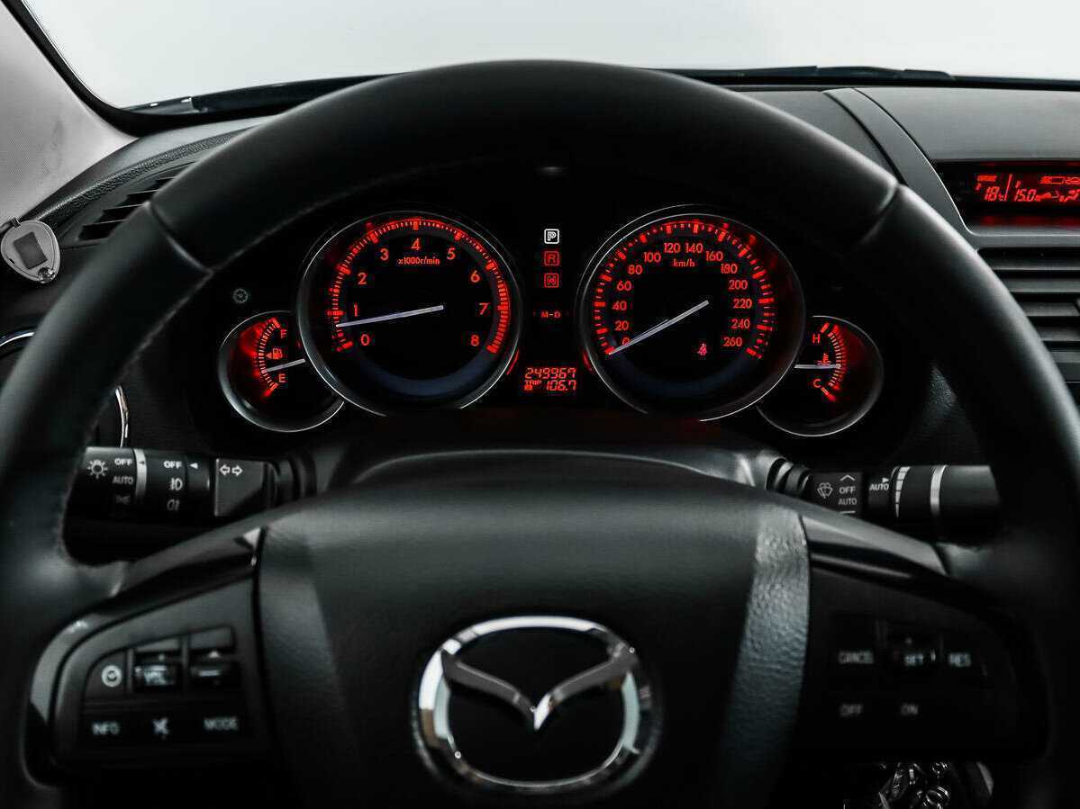Mazda 6 с пробегом — 2012 год. Фото: #15