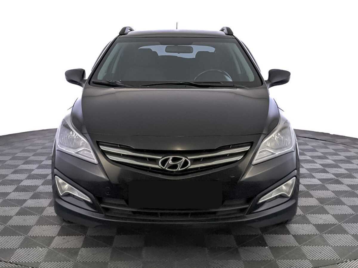 Hyundai Solaris с пробегом — 2015 год. Фото: #1