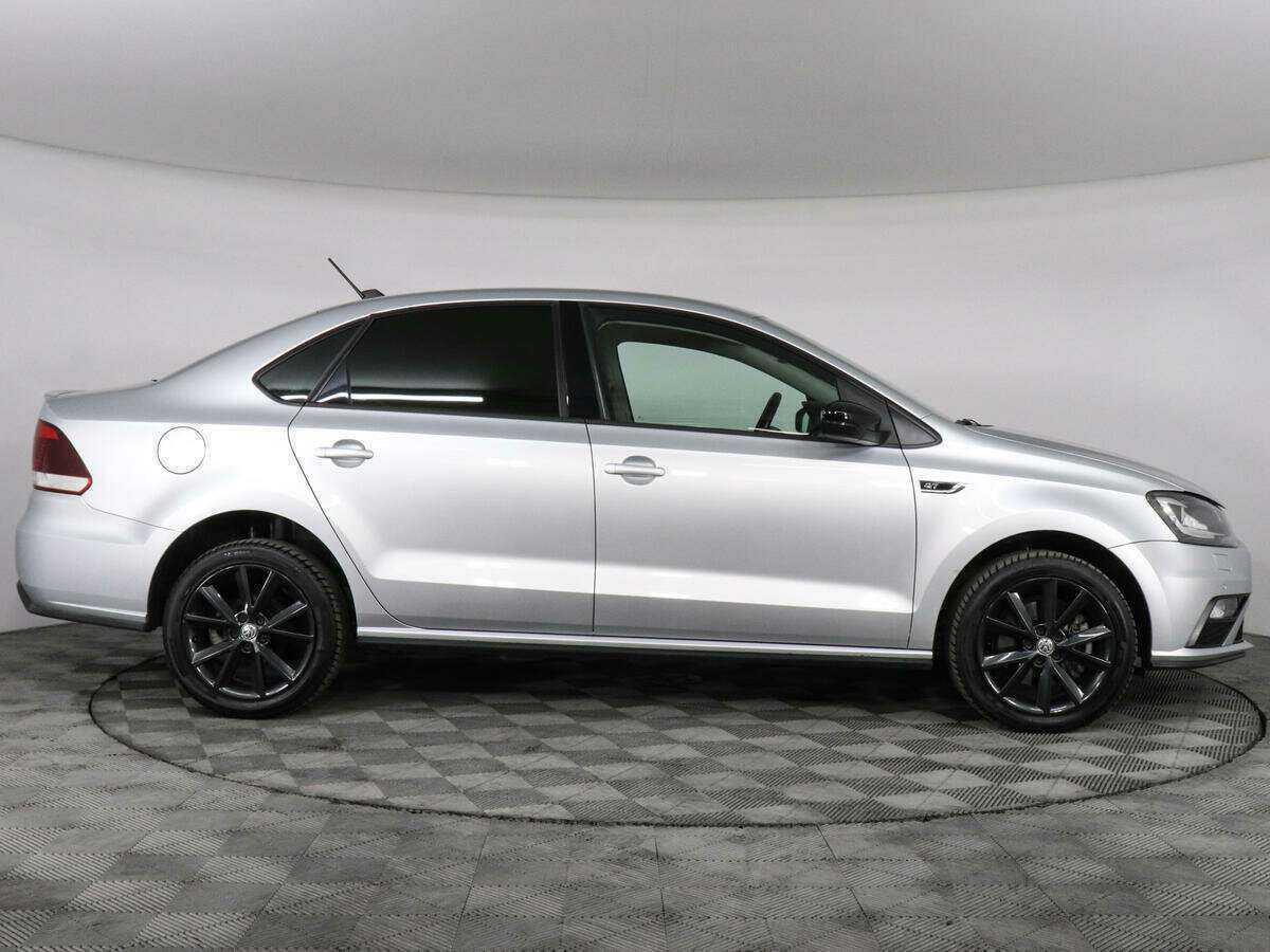 Volkswagen Polo с пробегом — 2017 год. Фото: #3