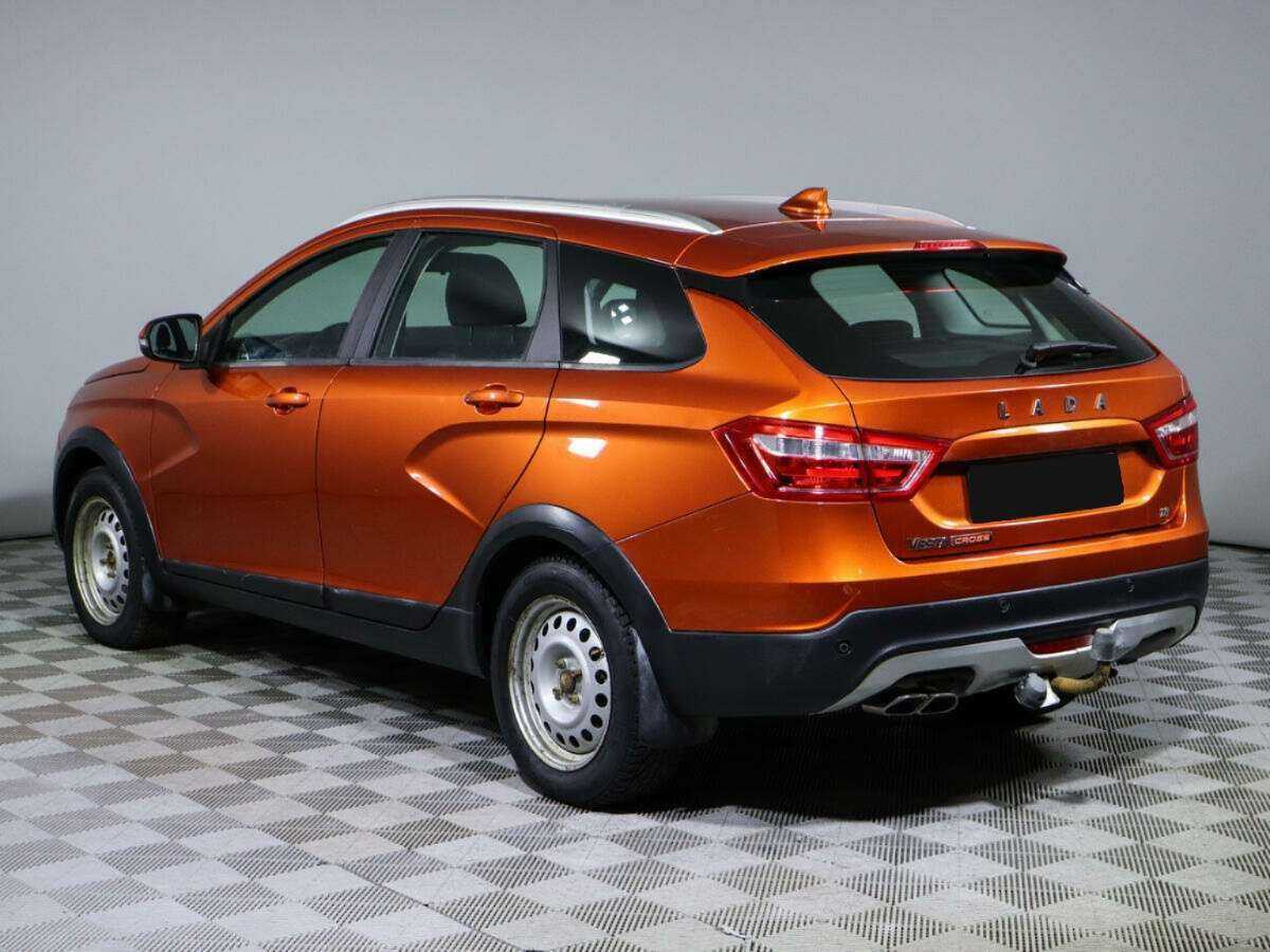 Lada (ВАЗ) Vesta с пробегом — 2019 год. Фото: #6