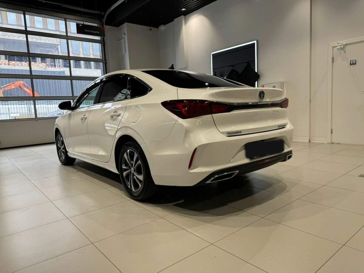 Changan Eado Plus с пробегом — 2023 год. Фото: #6