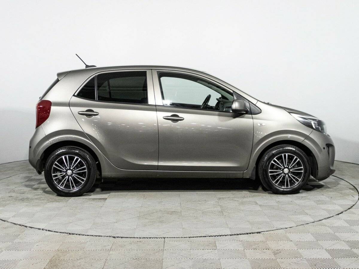 Kia Picanto с пробегом — 2018 год. Фото: #3