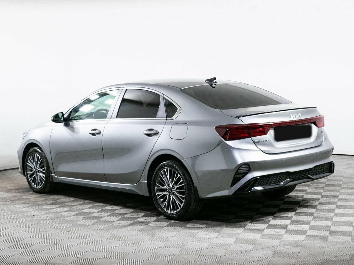 Kia Cerato с пробегом — 2021 год. Фото: #6