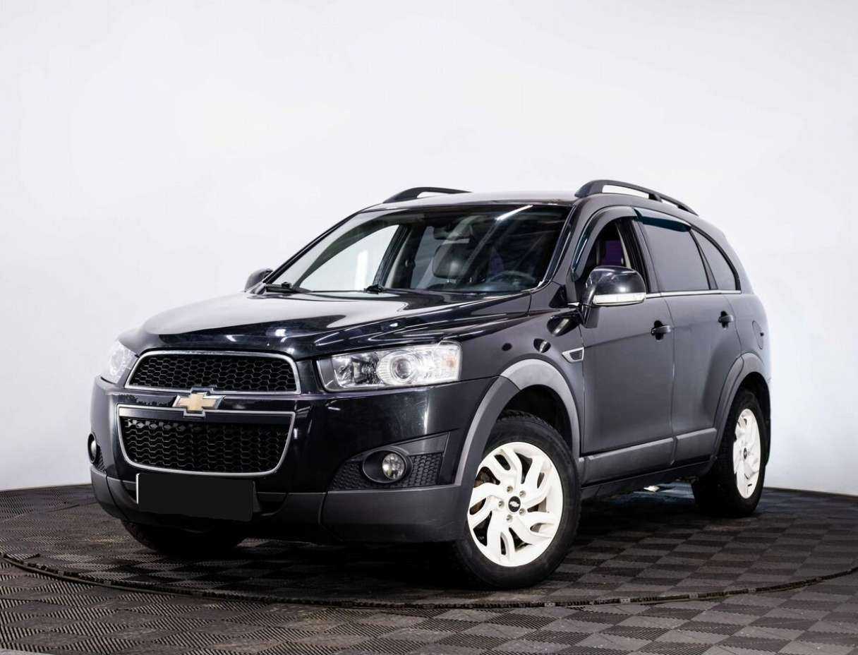 Chevrolet Captiva с пробегом — 2012 год. Фото: #0