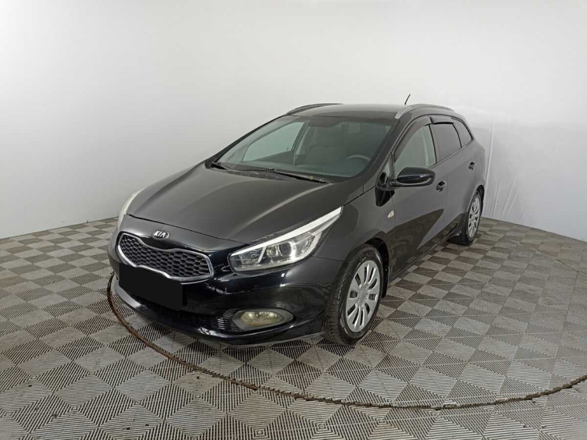 Kia Ceed с пробегом — 2015 год. Посмотреть фото