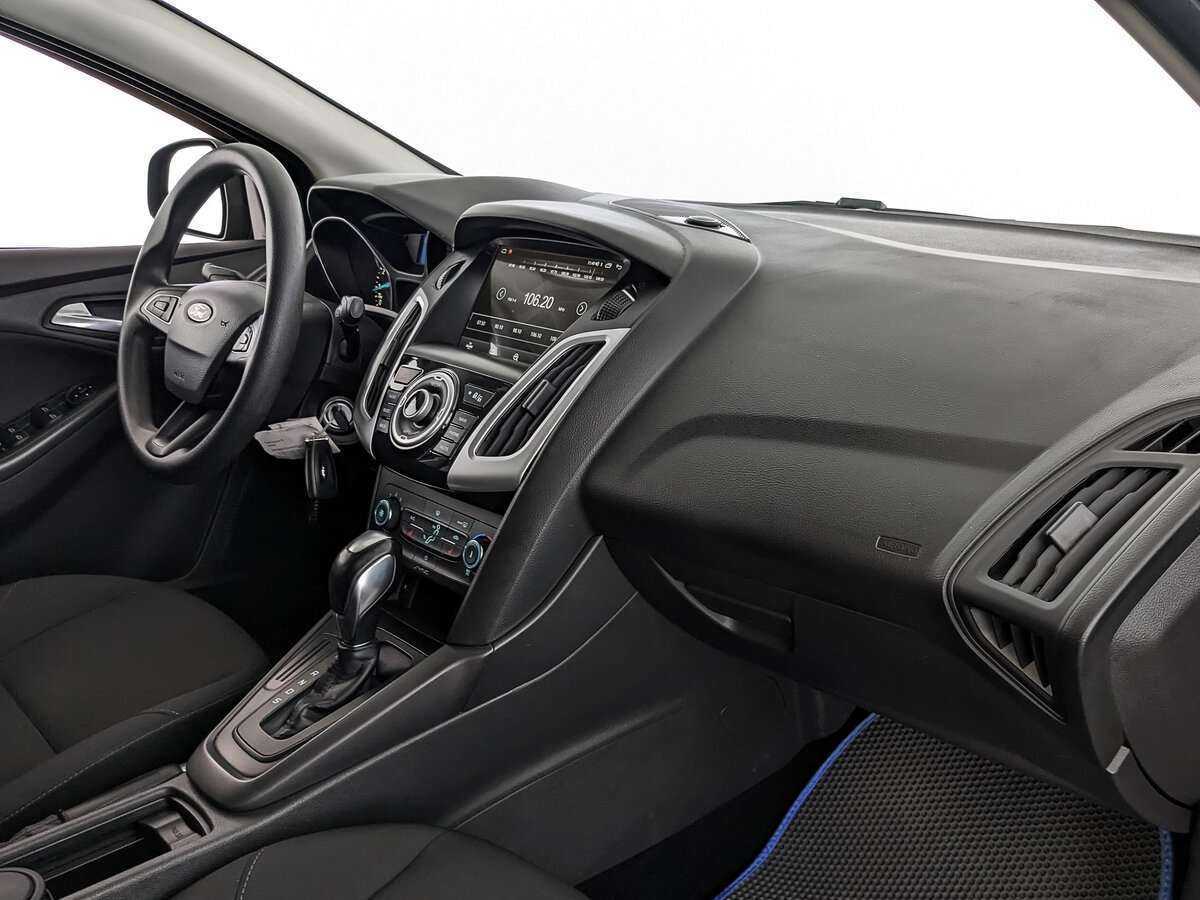 Ford Focus с пробегом — 2017 год. Фото: #8