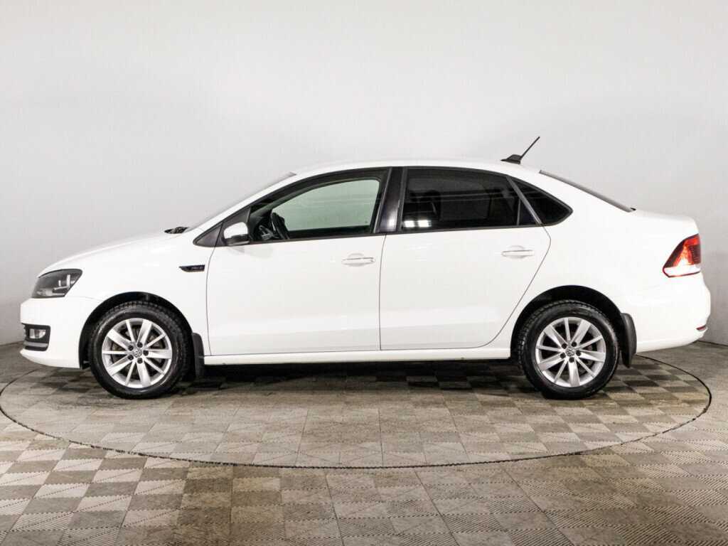 Volkswagen Polo с пробегом — 2017 год. Фото: #7