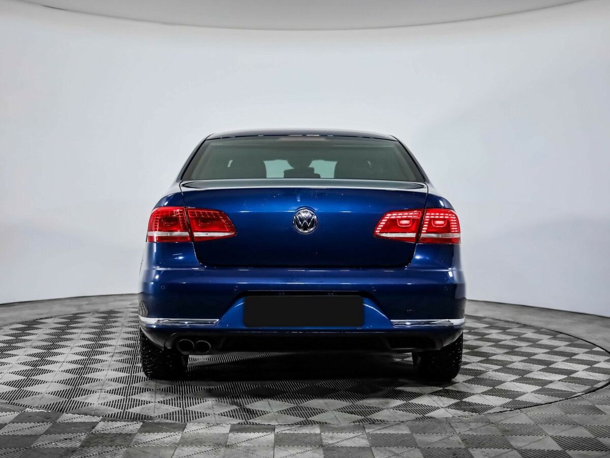 Volkswagen Passat с пробегом — 2014 год. Фото: #5