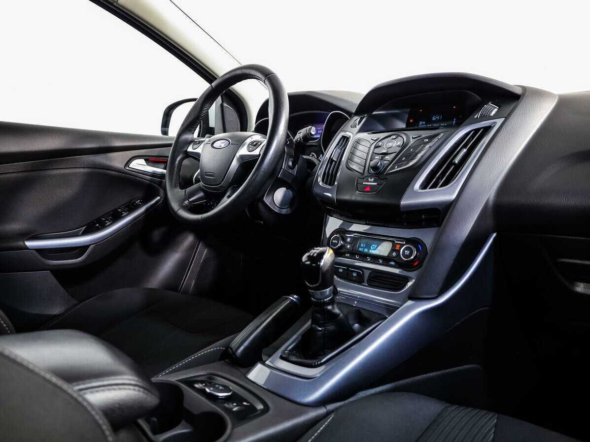 Ford Focus с пробегом — 2013 год. Фото: #7