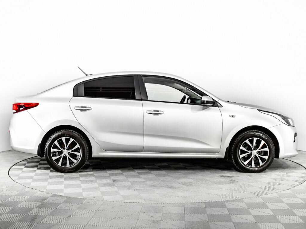 Kia Rio с пробегом — 2019 год. Фото: #3