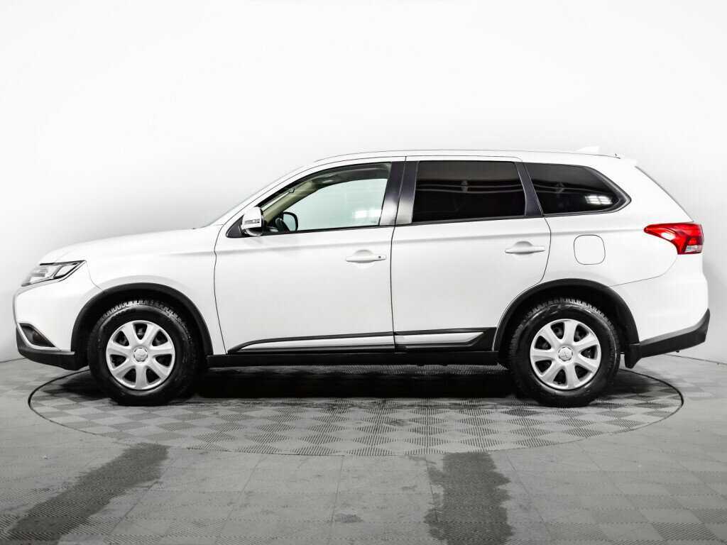 Mitsubishi Outlander с пробегом — 2020 год. Фото: #7