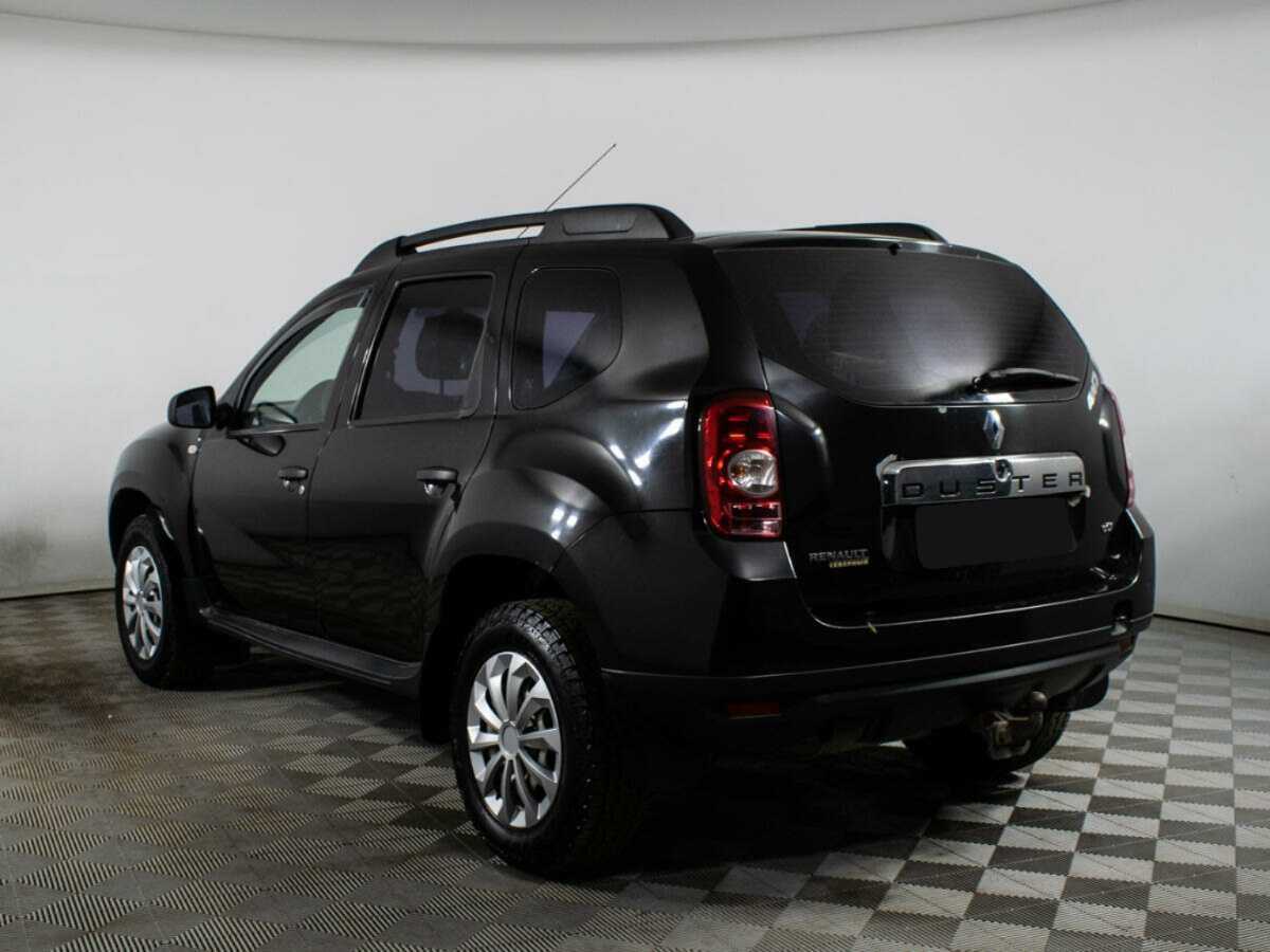 Renault Duster с пробегом — 2012 год. Фото: #6