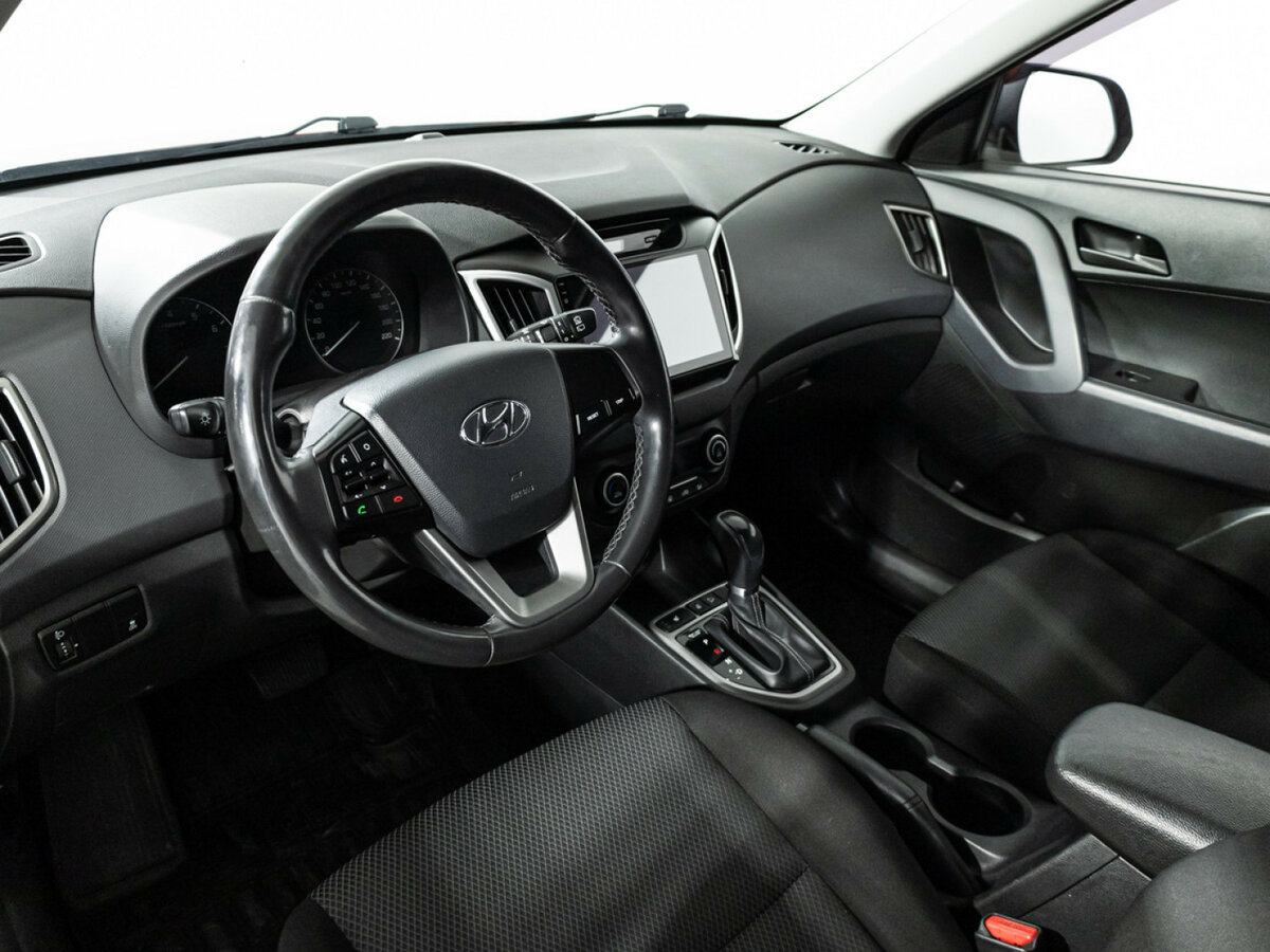 Hyundai Creta с пробегом — 2017 год. Фото: #10