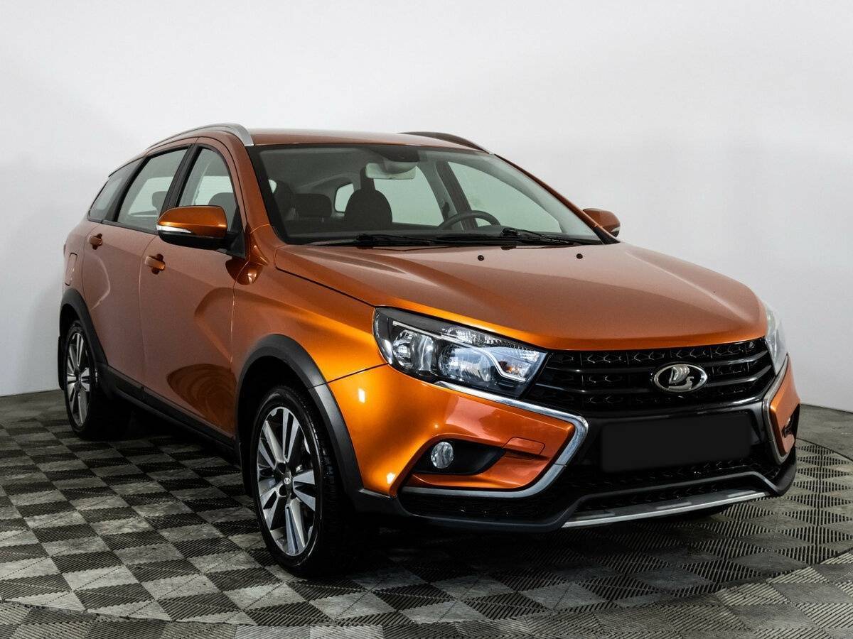Lada (ВАЗ) Vesta с пробегом — 2019 год. Фото: #2