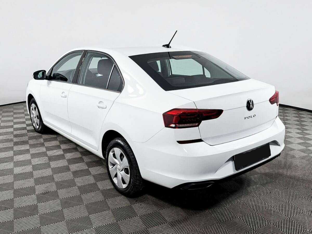 Volkswagen Polo с пробегом — 2021 год. Фото: #5