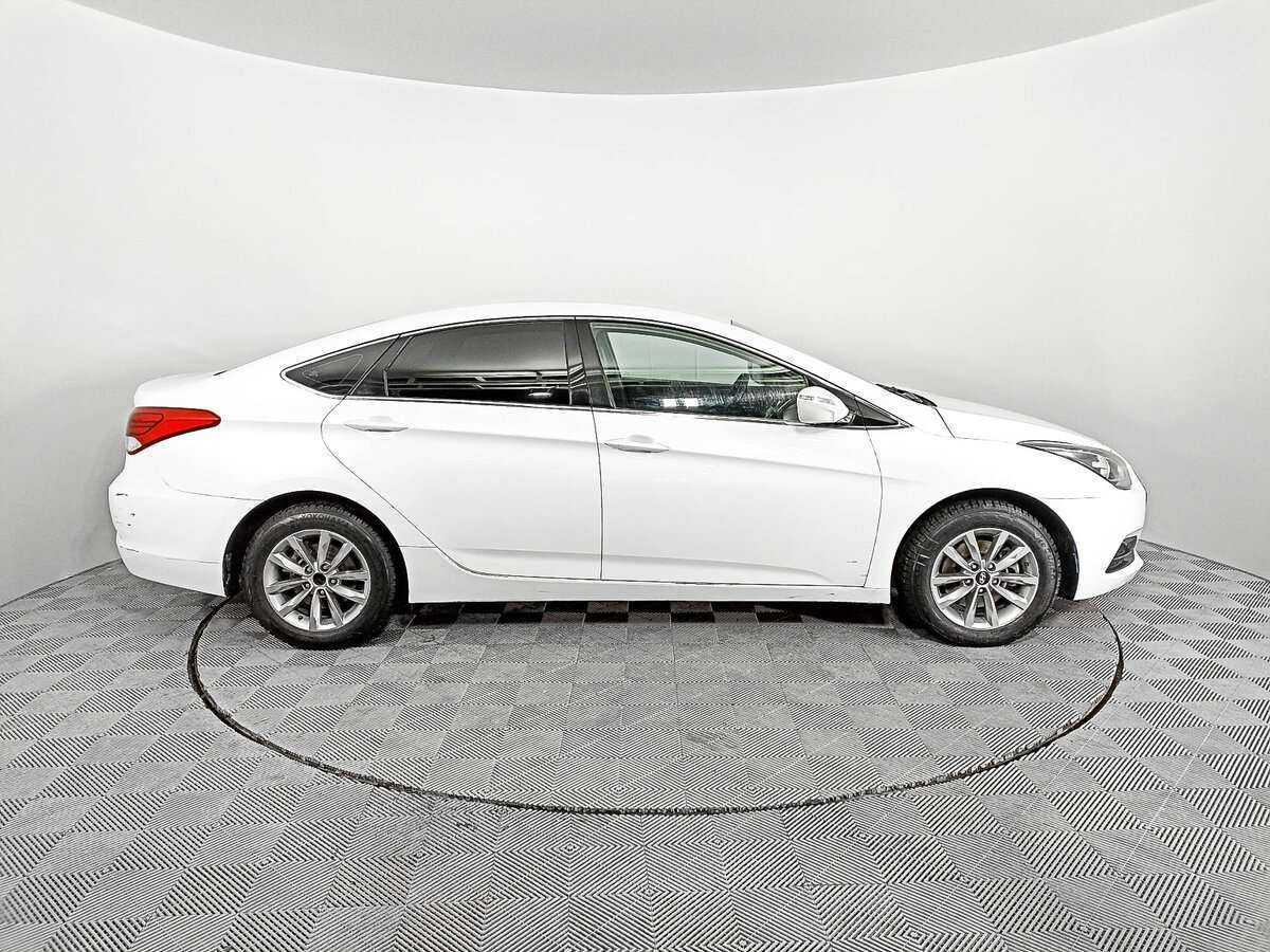 Hyundai i40 с пробегом — 2015 год. Фото: #3
