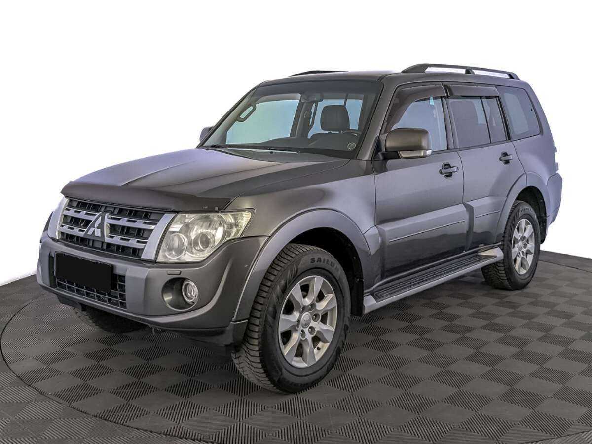 Mitsubishi Pajero с пробегом — 2013 год. Посмотреть фото