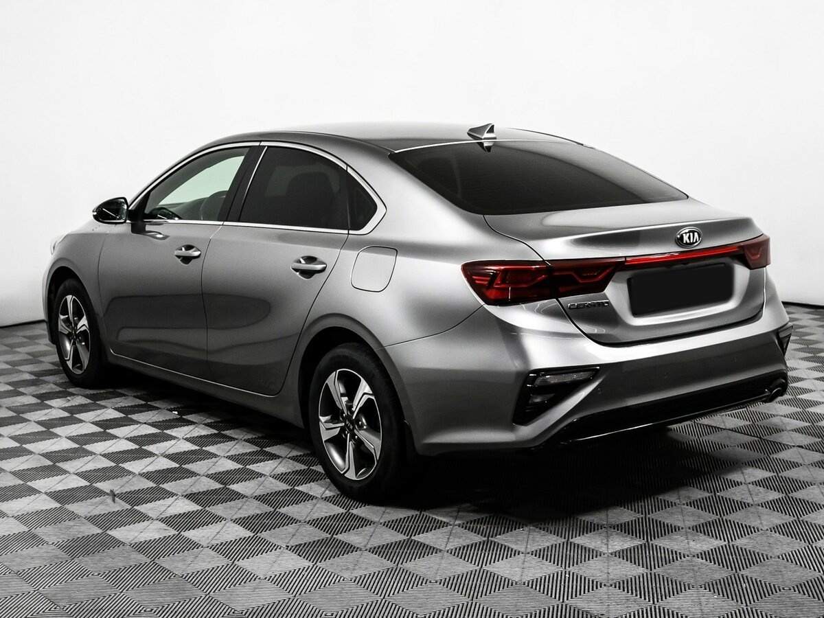 Kia Cerato с пробегом — 2018 год. Фото: #6