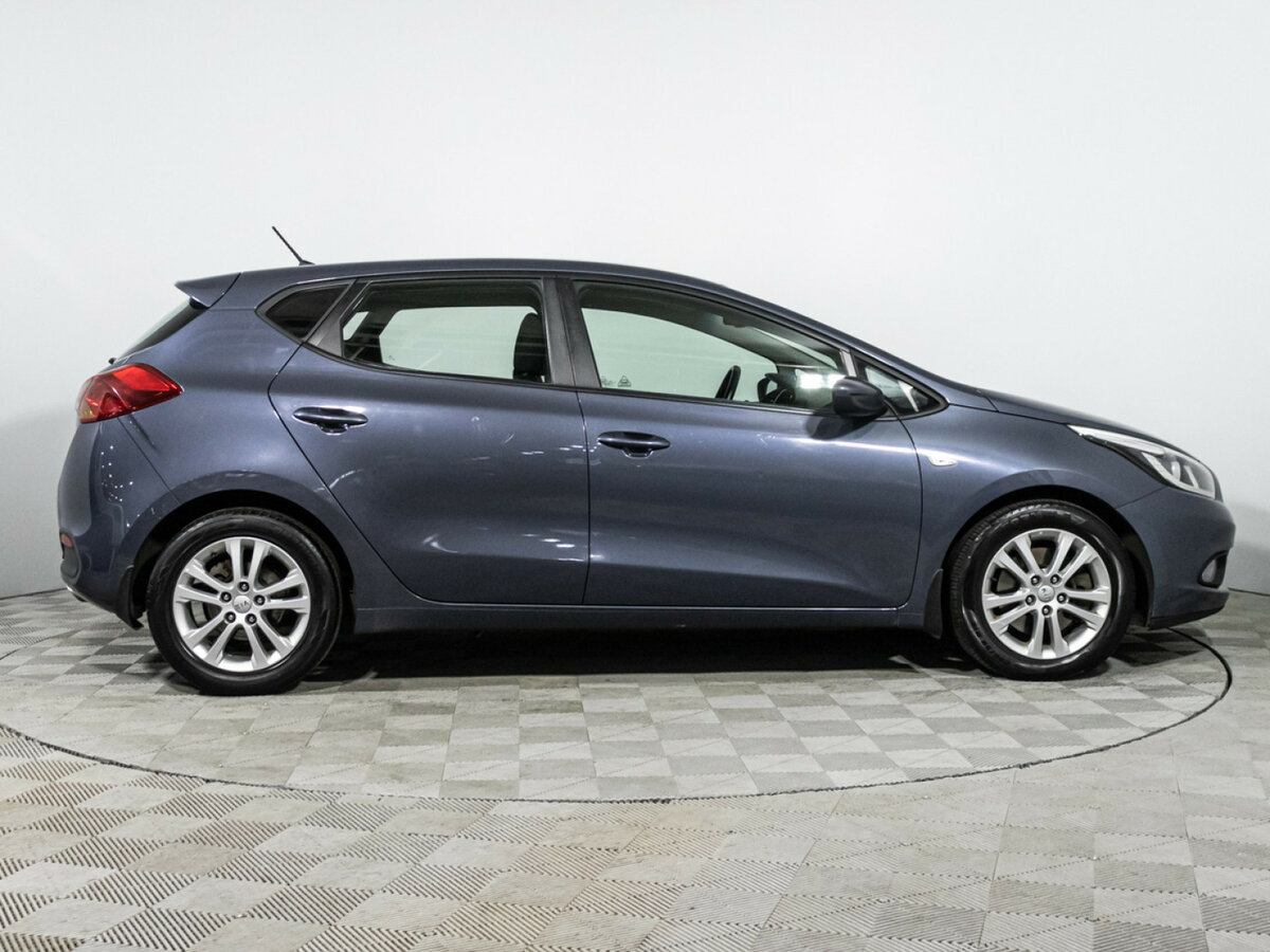 Kia Ceed с пробегом — 2015 год. Фото: #3