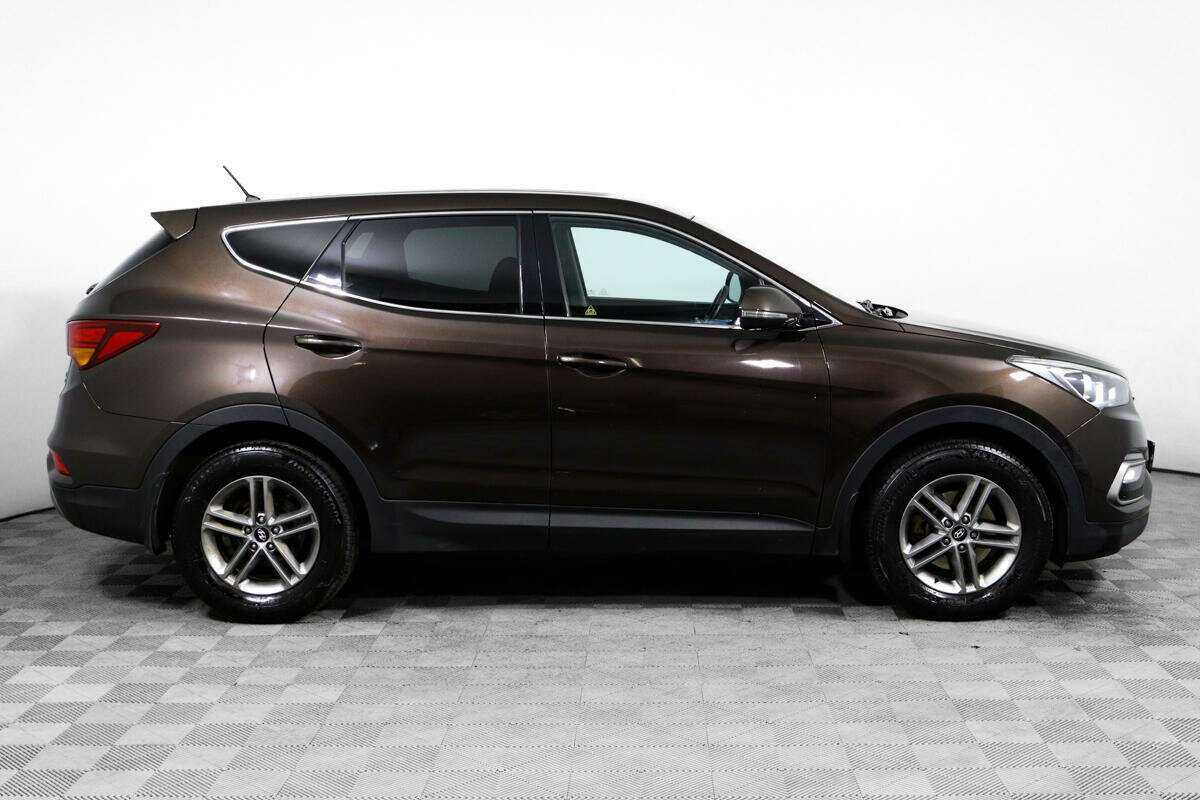 Hyundai Santa Fe с пробегом — 2016 год. Фото: #3