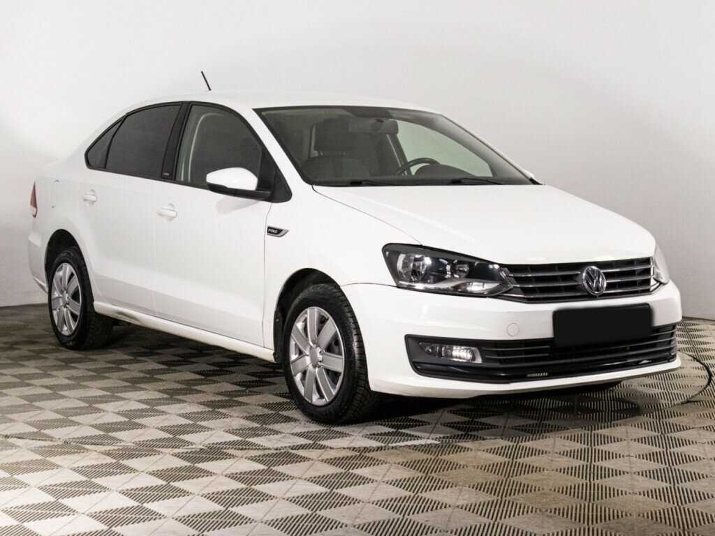 Volkswagen Polo с пробегом — 2016 год. Фото: #2