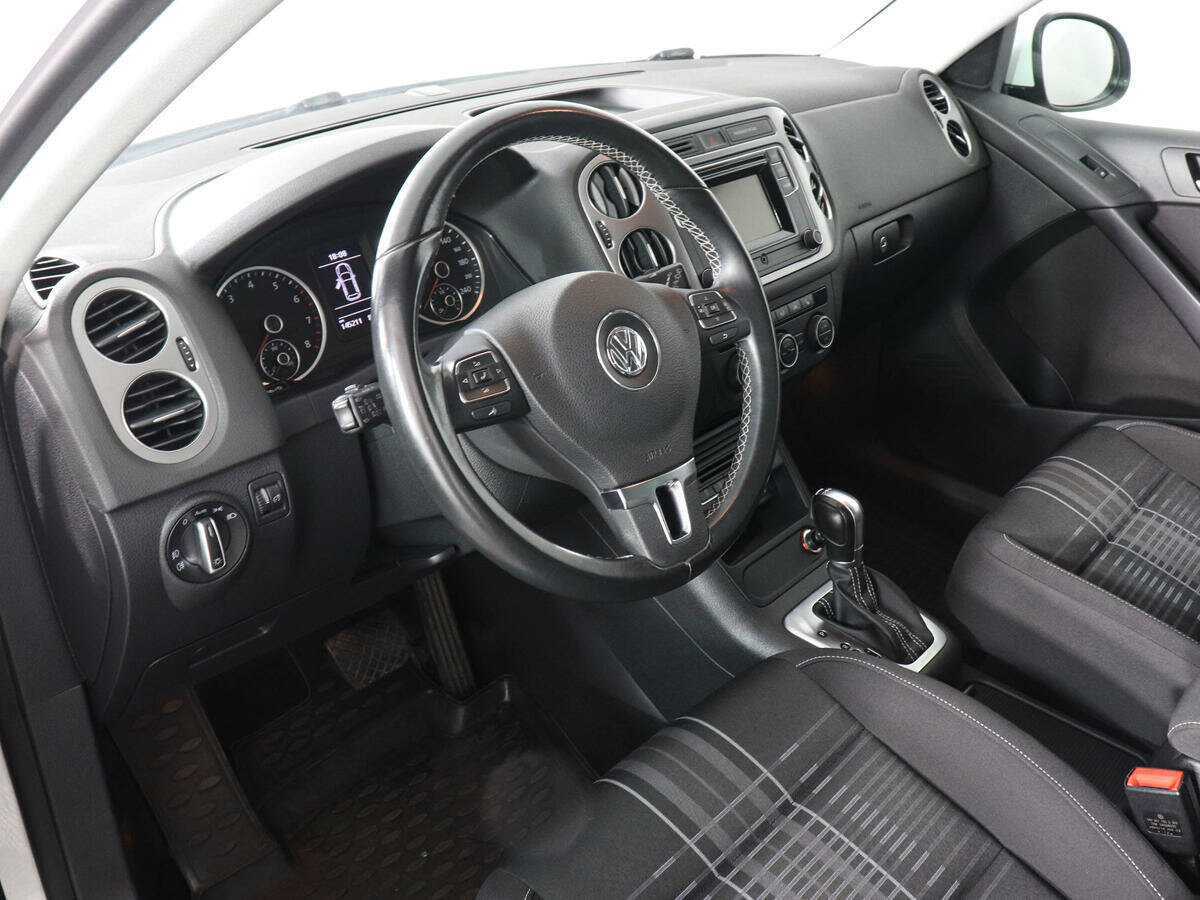 Volkswagen Tiguan с пробегом — 2016 год. Фото: #8