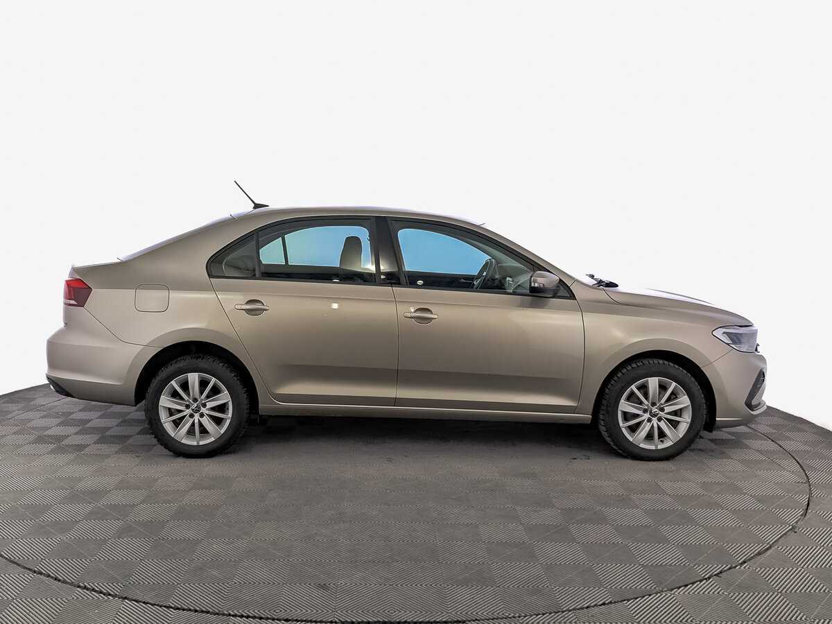 Volkswagen Polo с пробегом — 2020 год. Фото: #3
