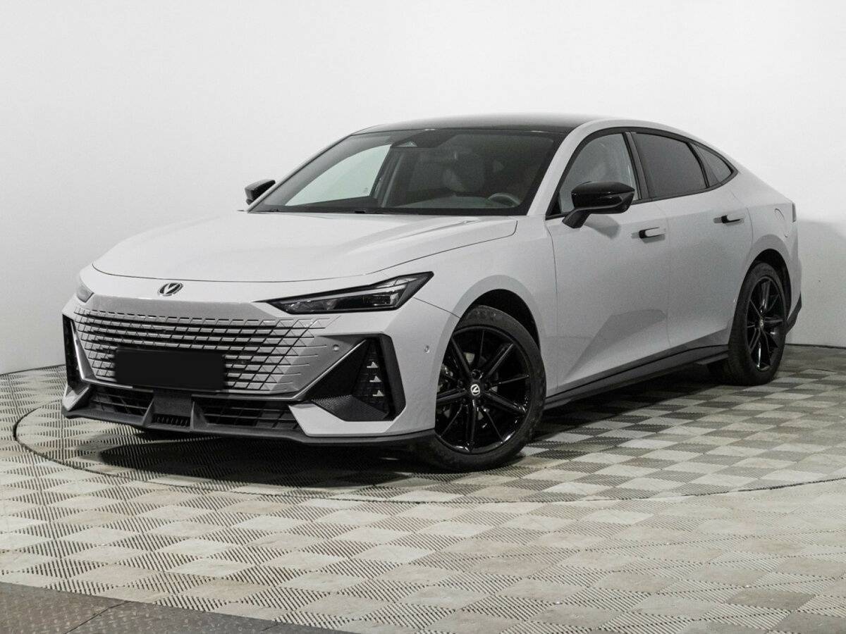 Changan UNI-V с пробегом — 2023 год. Посмотреть фото