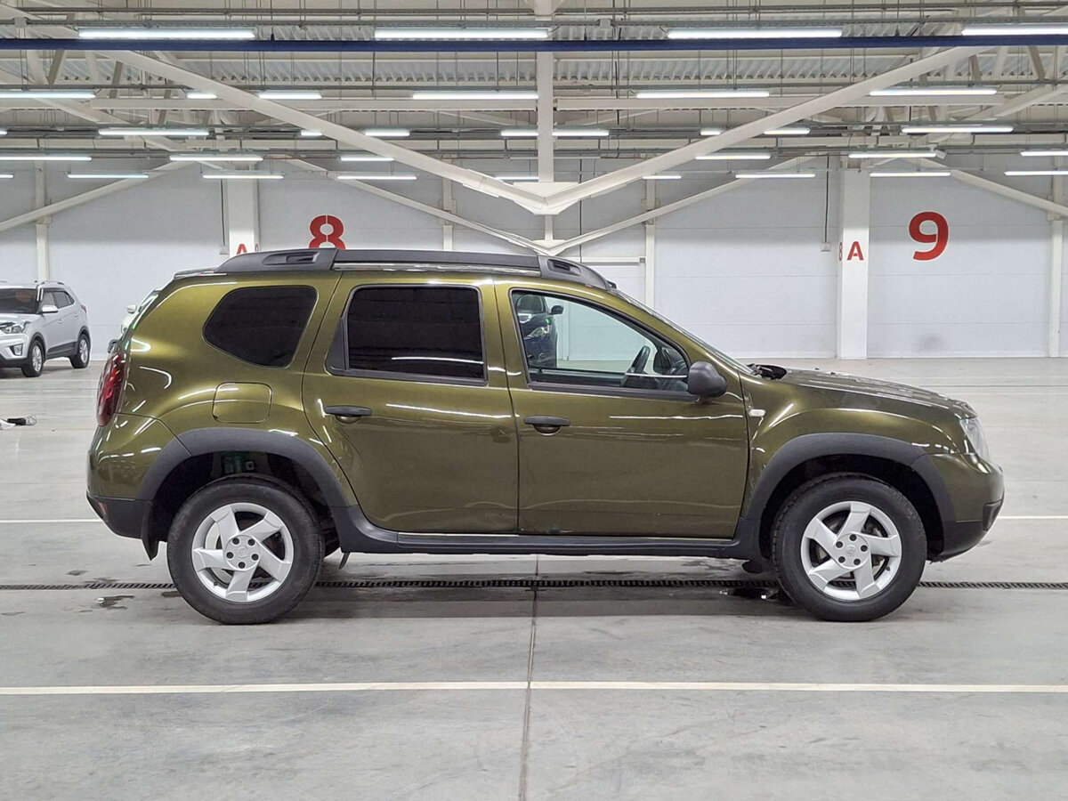 Renault Duster с пробегом — 2015 год. Фото: #3