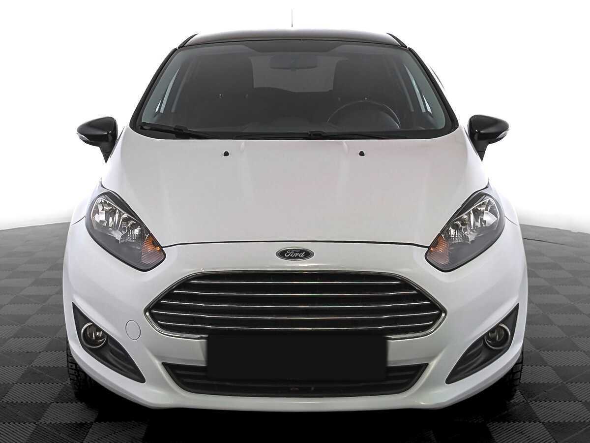Ford Fiesta с пробегом — 2017 год. Фото: #1