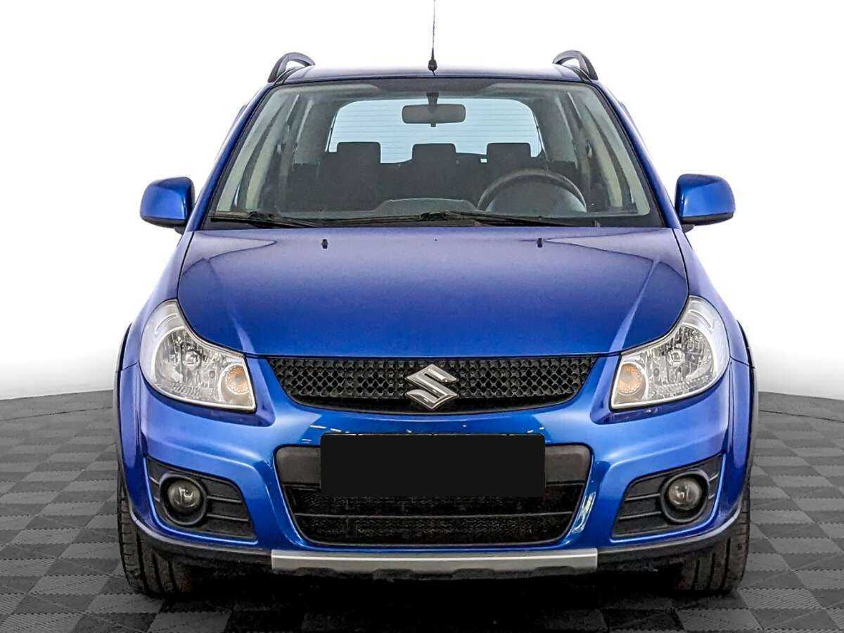Suzuki SX4 с пробегом — 2013 год. Фото: #1