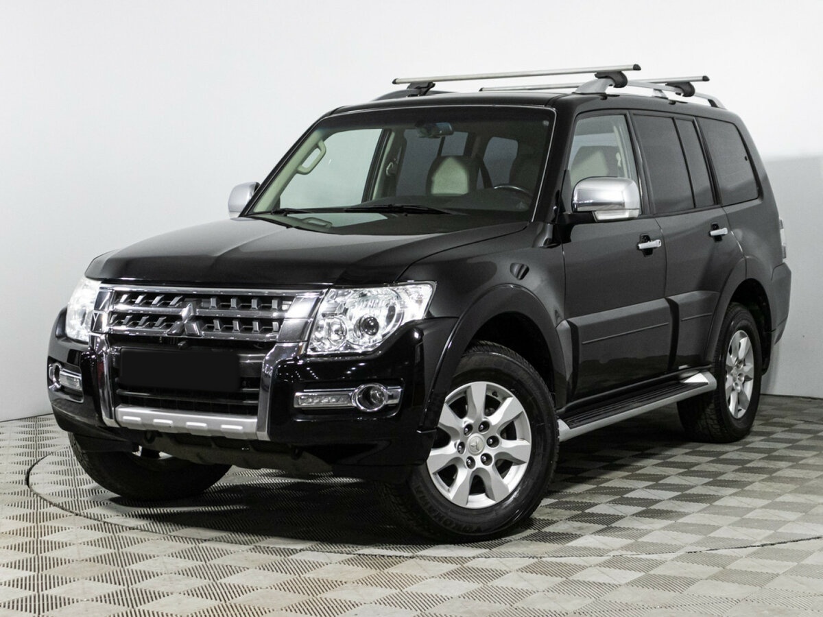 Mitsubishi Pajero с пробегом — 2017 год. Посмотреть фото