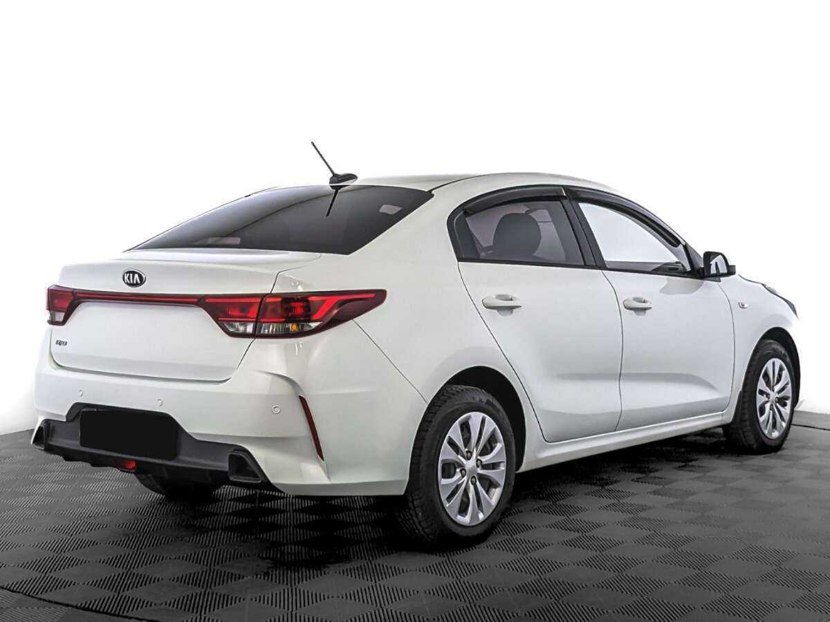 Kia Rio с пробегом — 2020 год. Фото: #4
