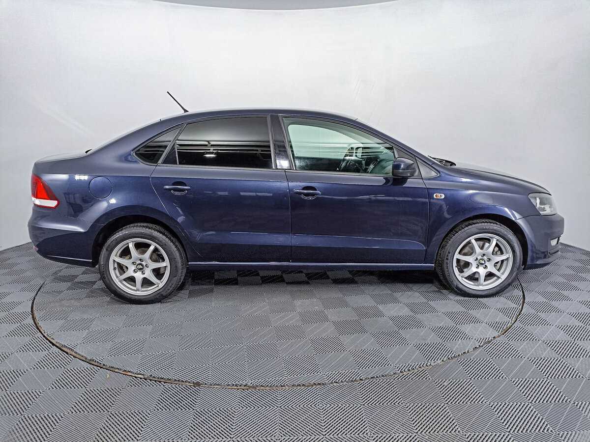 Volkswagen Polo с пробегом — 2016 год. Фото: #3