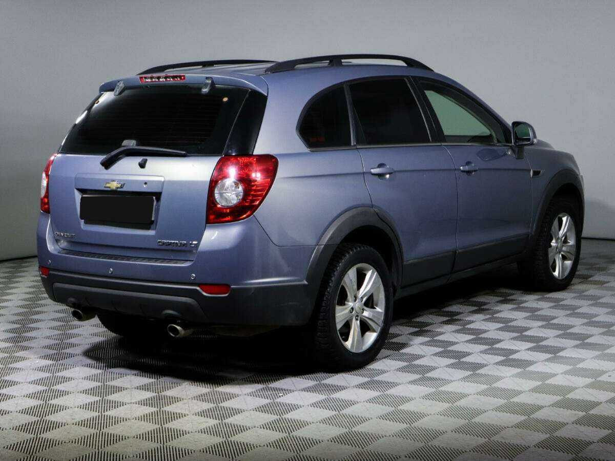 Chevrolet Captiva с пробегом — 2013 год. Фото: #3