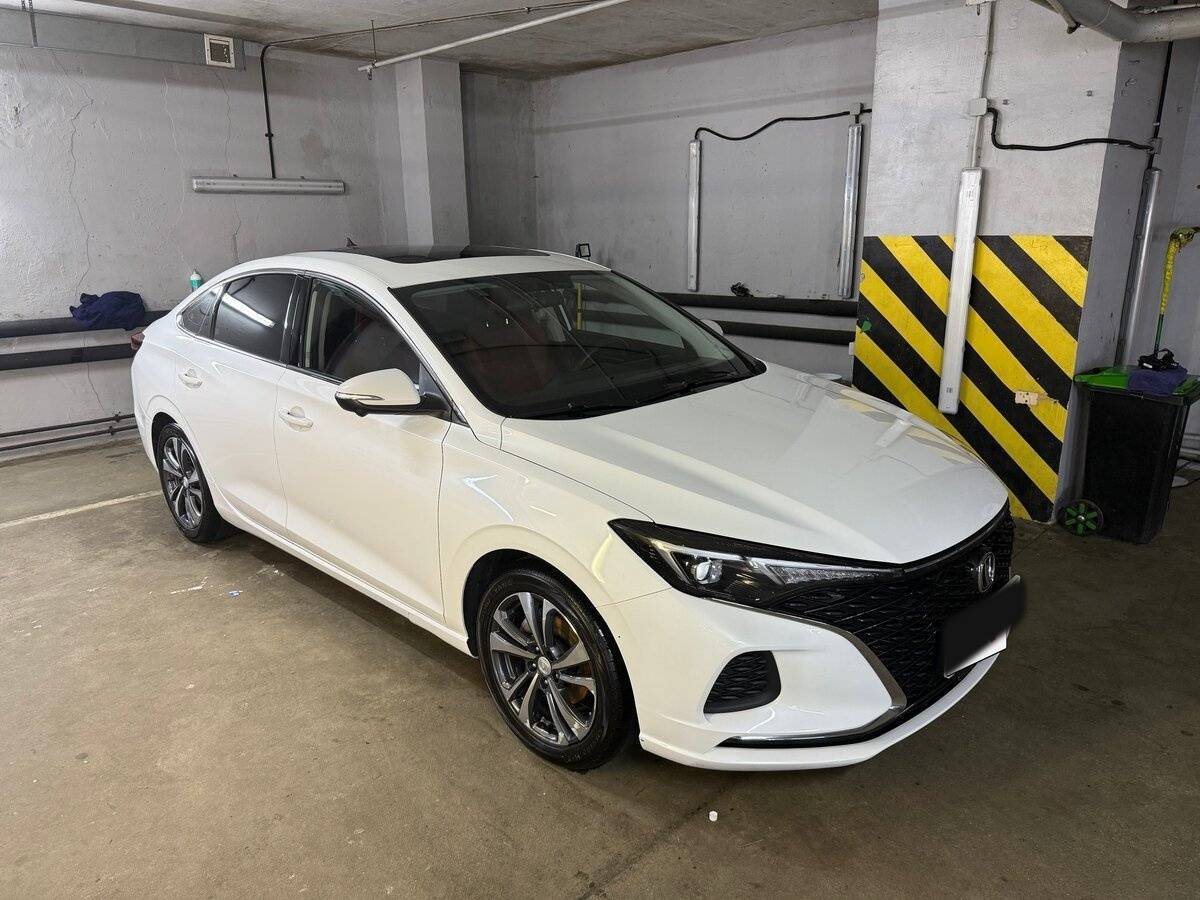 Changan Eado Plus с пробегом — 2023 год. Фото: #3