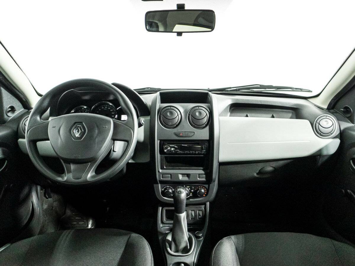 Renault Duster с пробегом — 2016 год. Фото: #12