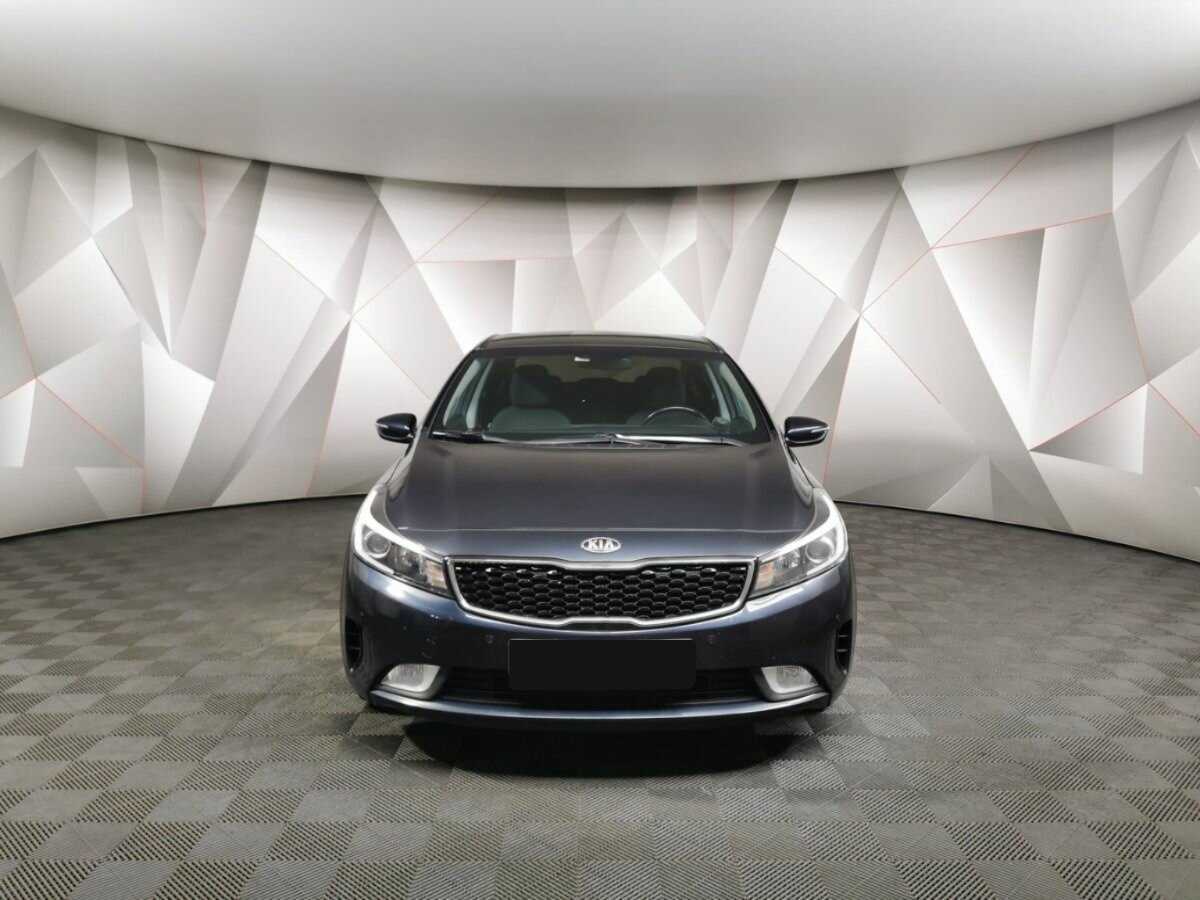 Kia Cerato с пробегом — 2018 год. Фото: #6